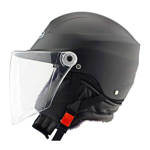 Motorcycle helmet